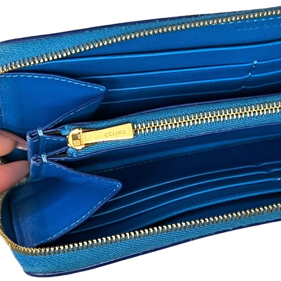 Celine Large Zipped Multifunction Bicolor Calf Leather Wallet - Picture 6 of 14